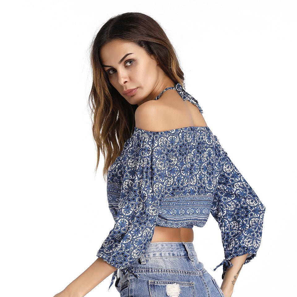 Ladies fashionable strapless blouse