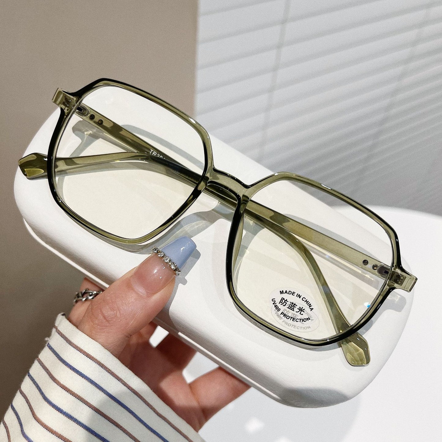 Square Concave Shape Myopia Glasses