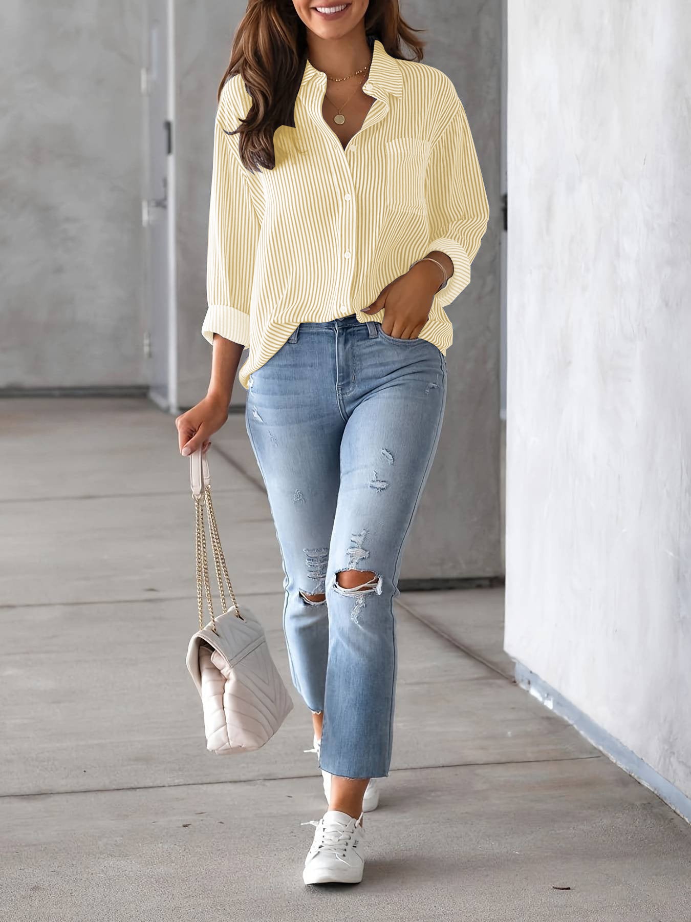 Women's Casual Long Sleeved Shirt With Pockets