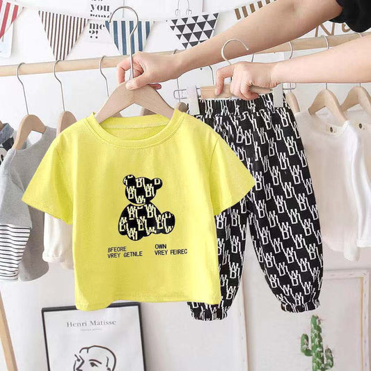 Children'S Short-Sleeved  Two-Piece Suit
