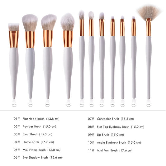 11 makeup brushes