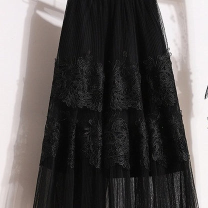 Embroidered Floral Lace Pleated Skirt