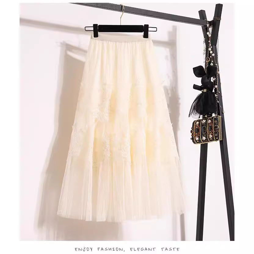 Embroidered Floral Lace Pleated Skirt